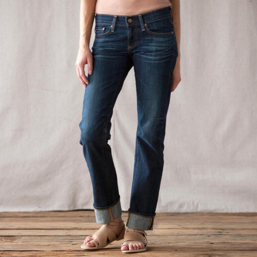 AG Jeans "Tomboy" Boyfriend Fit